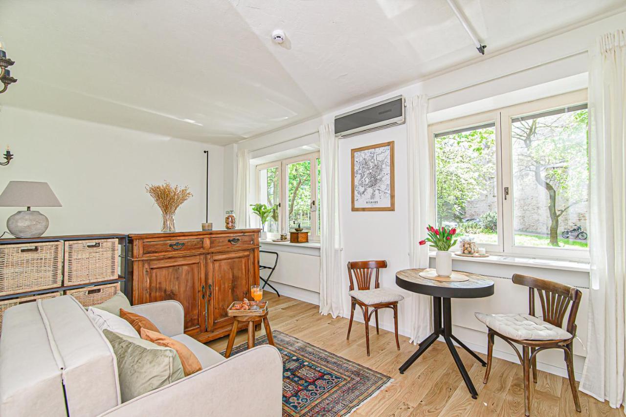 Cozy Studio In The Heart Of Vilnius Old Town Luaran gambar